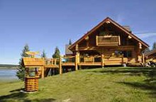 Log guest cabin at Cariboo Bonanza Resort