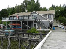 Main lodge building at Harbourside Fishing Lodge