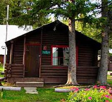 Log guest cabin at Postill Lake Lodge