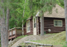 Guest log cabins at Big Pine Lake Camp