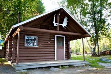 Guest cabin at Bluffy Lake Lodge
