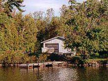 Camp La Plage guest cabin on lake