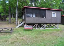 Charlton Lake Camp guest cottage