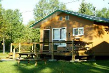 Guest cabin at Cygnet Lake Camp