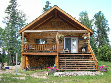 Discovery Lake Lodge guest cabin