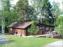 Eagle Lake Sportsmen's Lodge guest cabin