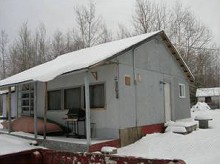 Guest cabin at The Golden Route Lodge