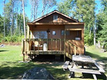 Guest cottage at Lac Des Mille Lodge
