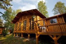 Lodge Eighty Eight guest cabin