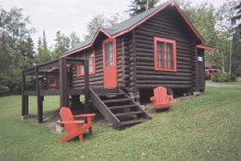 ManotakManotak Lodge log guest cabin