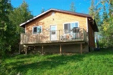 Lakeside guest cabin at Niobe Lake Lodge