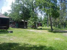 Guest housekeeping cabins at Owls Nest Lodge