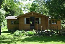 Housekeeping guest cabin at Pigeon Lake Resort