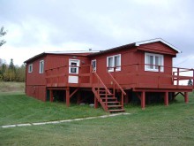 Housekeeping guest cabin at Pine Sunset Lodge