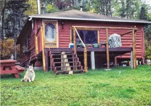 Housekeeping cabin at Rockwood Lodge