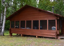 Vista Lake Outfitters guest cabin