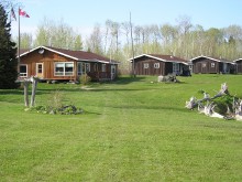 Housekeeping guest cabins at Watson's Kaby Lodge