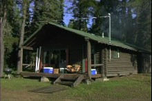 Quaint guest housekeeping cabin at Wildewood on Lake Savant