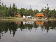 Lakefront outpost cabin at Air Tamarac Outfitters