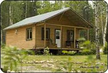 Housekeeping guest cabin at Matchi-Manitou Lake Outfitters