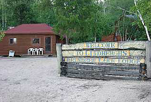 Guest cabins at Lindbergh's Reindeer Lake Lodge