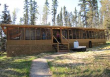 Large guest cabin at Two Fingers Fishing Camp